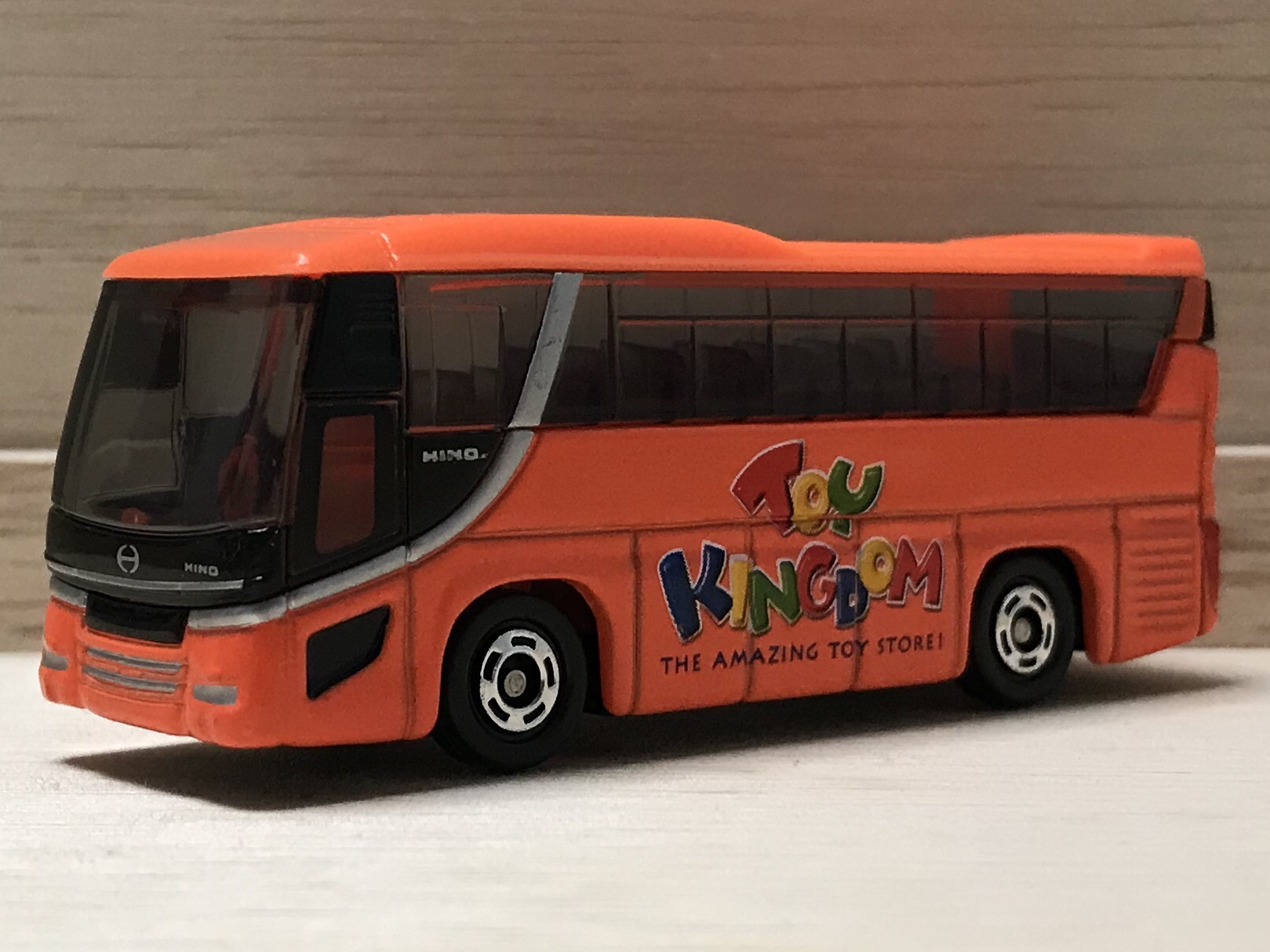 フィリピン限定トミカ 日野セレガ Toy Kingdom バス トミカをたくさん集めよう By Hachiro Style